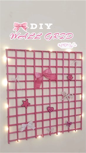 Diy wall grid with paper 💗🌸✨ #craft#handmade
