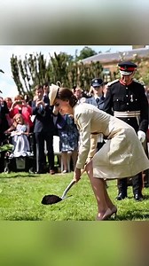 Princess Kate’s Skirt Lifted by the Wind at Royal Event A rare moment when nature plays its part during a royal ceremony What would you do if you were in her place? #RoyalFamily #PrincessKate #ViralMoment" | VIP Pinki