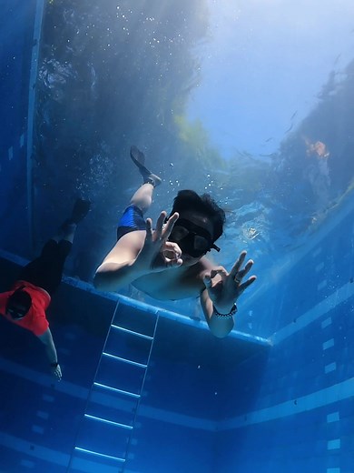 Experience the Thrill of Diving in a 15-Foot Dive Pool!