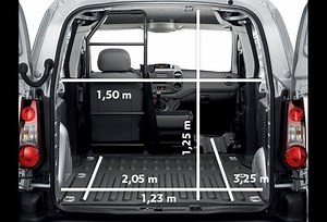 ¿Cualidades de la Peugeot Partner? ¡Muchas! Una de ellas: el volumen. Con su capacidad de 800 kg de carga útil en 3m3 de volumen y sus puertas traseras batientes con ángulo de apertura de 180° son el plus perfecto para tu empresa. ¿Quieres saber más? http://bit.ly/pro-partner- | Peugeot