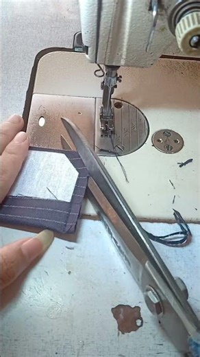 🧥#sewing #sewinglover #sewingtips#diysewing #diyclothes #shorts