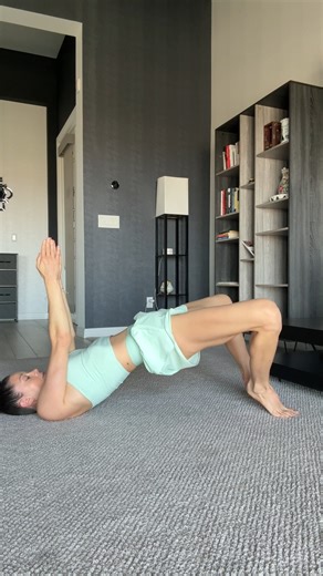 119K views · 1.5K reactions | Gentle Back & Hip Mobility For looser hips and a more flexible back, I practice this simple movement. It helps improve control and unlocks vitality in the spine.✅ #yoga #flexibility #mobility #yogacoach #neosutras | NeoSutras2.0 | Facebook