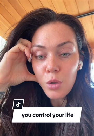 Courtney Byers (@sixfeetofsunshine)’s videos with original sound - Courtney Byers