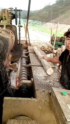 Woodworking #wood #chopper