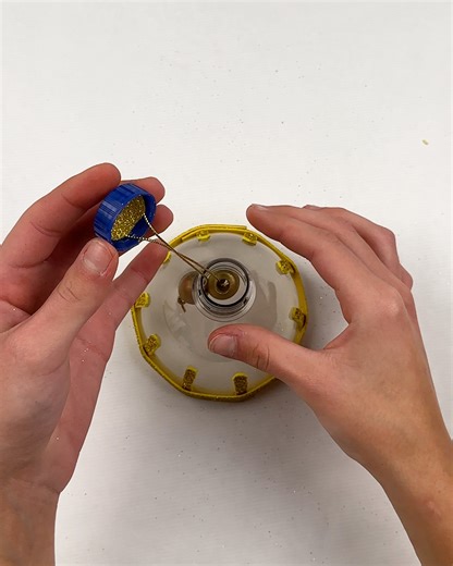 Festive Christmas bells made with DIY 🎄🔔