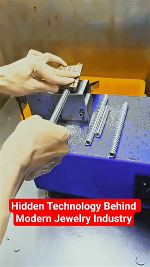 Manual Innovation Precision Jewelry Cutting Machine Unveiled