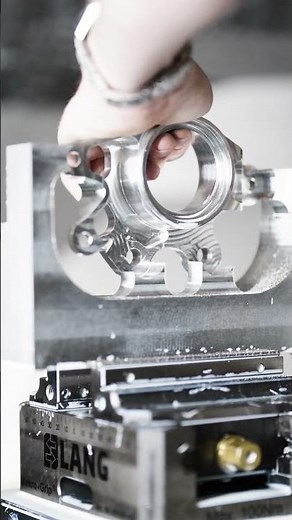 AI-powered 3+2 axis CAM programming 🚀