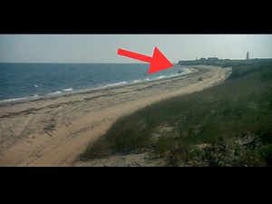 'JAWS' End Credits (1975)