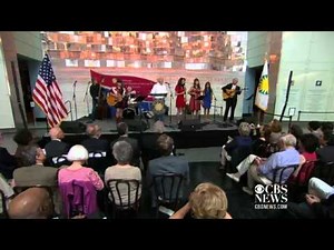 Bob Schieffer & band mark Flag Day