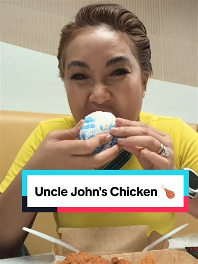 Fried Chicken Mukbang: A Flight Attendant's Feast