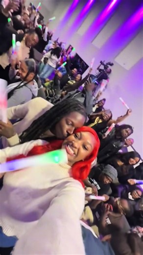 2025 was an AMAZING YEAR FOR US 💙!! God was sooo good to us in 2025 so we are excited to see what door he opens for us in 2026 & to continue to walk in our faithfulness 🙌🏽💙!! #donxvee #fiance #dailydoseofdonandvee #fyp