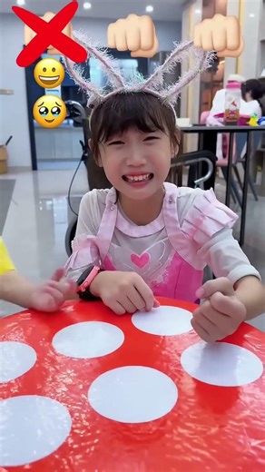 天使和唐梧桐的手看着好痛啊！！#天使 #唐梧桐 #哈莉奎茵