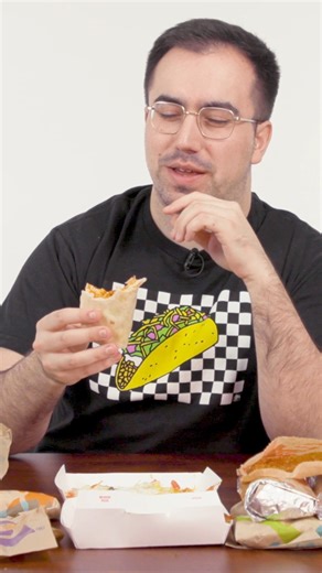 50K views · 125 reactions | British and American "Food Wars" hosts Harry Kersh and Joe Avella swapped places to try each other’s Taco Bell menu items and find all the differences between the two. This is "Food Wars: Foreign Exchange." | Insider Food | Facebook