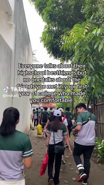 Importance of First Friends in College Life