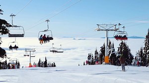 Such a spectacular day out there, and to top it all off we have some amazing breaking news - our snow reporter, Henry, is here to tell you more... #nationalskiday | Big White Ski Resort