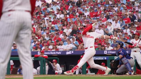 Field View: Alec Bohm's three-run home run