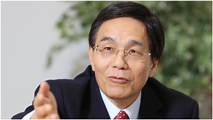 Sharp CEO to Step Down