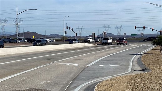 ADOT improves Loop 303/Grand Ave interchange - KTAR.com