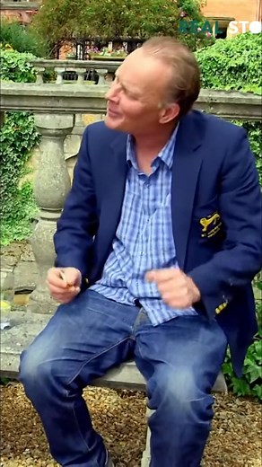 10K views · 40 reactions | A man explains his experience with what he calls a split personality, clarifying that he is either Paul or Jah, with nothing in between. He shares that it can be a very lonely place to be when nobody understands. Have you ever felt misunderstood? #splitpersonality #mentalhealth #understanding #loneliness #identity | Real Stories | Facebook