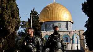 Calls for peace after clashes at Al-Aqsa Mosque