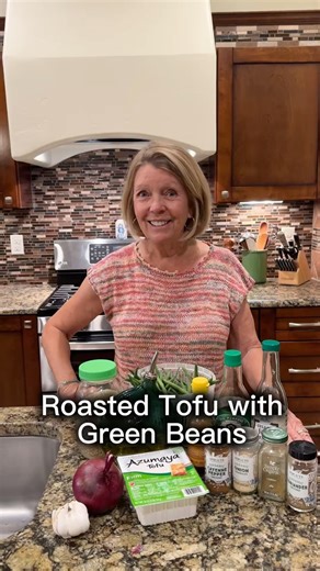 Easy Vegan Weeknight Dinner | Roasted Tofu with Green Beans #plantbasedcooking # #veganrecipes