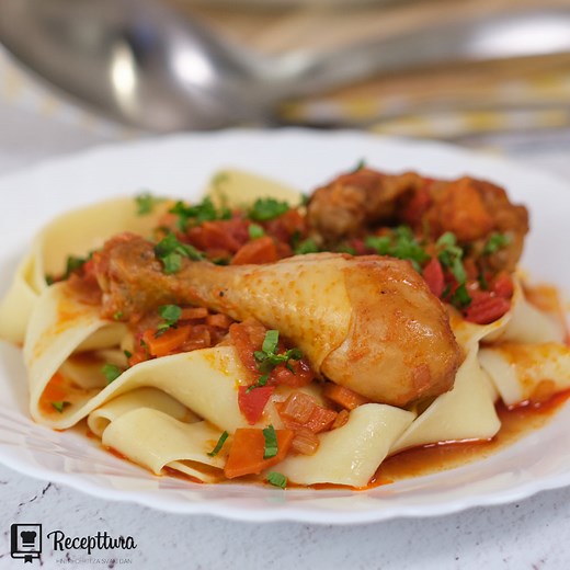 Pileći paprikaš - uz ovaj recept jednostavno je savršen!