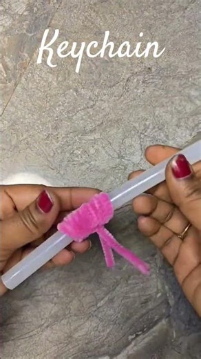 keychain diy 🥰 Pipe cleaner keychain #ytshorts #youtubeshorts #shorts #keychain