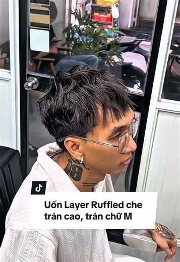 Hướng dẫn uốn Layer Ruffled giúp che khuyết điểm trán cao chữ M dành cho anh em mới ra nghề #19barberacdemy #daotaobarber #teamquinncut #xuhuongtocnam #BarberViệtNam