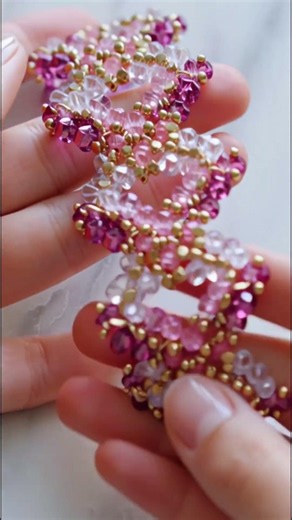 Pink Crystal Zigzag Beaded Bracelet Tutorial | Easy Geometric Jewelry Pattern