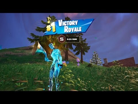 ISO [SOMMERSET'S LOCKER BUNDLE] Skin Solo Gameplay in FORTNITE!