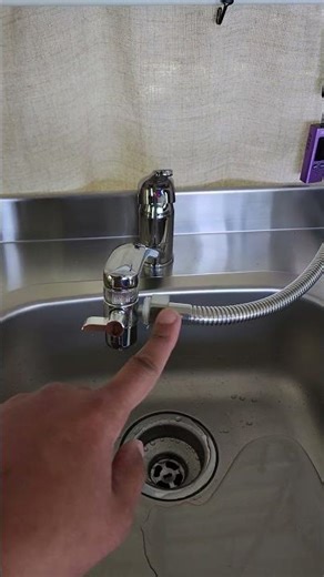 No Build Shuttle Bus Running Shower