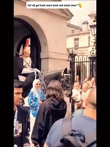Get off get back move back and stand clear😡 #king #guard #kingsguard #thekingsguard #typ #vairal #va | king royals Guards s
