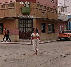 Desperado Movie Scene with Salma Hayek 1995