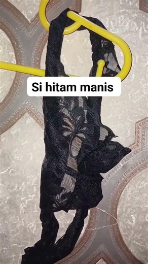 celana dalam warna hitam sexy milik bunda riska bekas pakai semalem #celanadalamwanita
