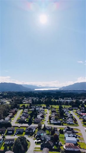 The days may be getting shorter, but the list of things to do in Kitimat is only growing. Visit the link below for ideas on how to stay busy and get the most out of the constantly growing and evolving community. #KitimatBound Reel by @icecoastphotography https://kitimatbound.ca/things-to-do/ | Kitimat Bound | Facebook