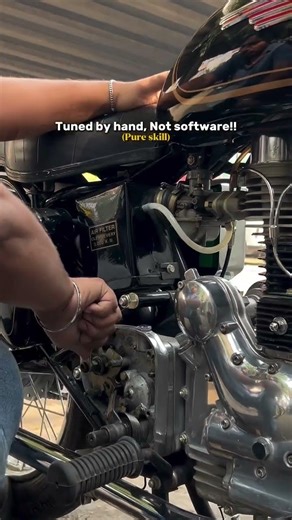 Tuned by Man, not by Software, this is how bikes are maintained by legends. #mafiabikes #motorcy