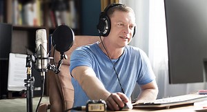 4 Stages of Recording Studios Based on a Voice Actor’s Growth