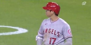 Watch: Commentator tries to apologize after mocking baseball player's accent