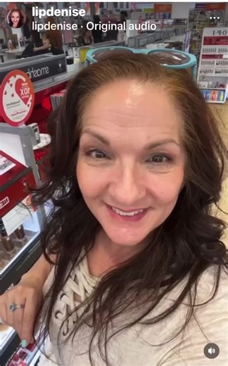 I found Becca at Ulta. Smashbox brought back two of the most-loved Becca products the Becca Shimmering Skin Perfector Pressed Highlighter, in the shade Champagne Pop, and the Becca Under Eye Brightening Corrector. #becca #ulta #undereyecorrector #compactpowder #highlighter #sensationalat60 #fabulousdenisetoro #skincare #shopdenisetoro #beauty #makeup #matureskinmakeup #itcosmetics #aginggorgeously #beautiful #beautytips #lovemyskin #aginggracefully