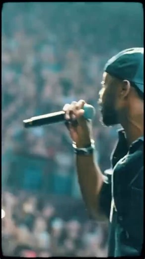 Le_miel🍯🌳🌳🥤✪ | @dadju en Concert « 22 Novembre 2025 - 23 Novembre 2025 » | Instagram