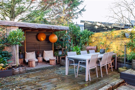 The Secret Advantage to Having a Disco Ball Outside Your House (It’s Brilliant!)