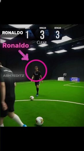 Players vs crossbar challenge + him 💀💀