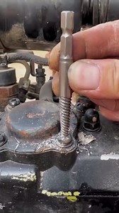 REBRA Screw Extractor and Left-Hand Drill Bit Set, Easy Out Broken Bolt Remover Reverse Cobalt HSS Steel Drill Kit, Ez Out Stripped, Rounded-Off, Damaged Bolts, Screws&Studs Removal Tool (14-Pieces)