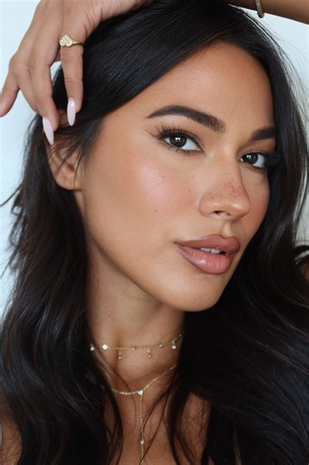 ARDELL Beauty on Instagram: "Strip lashes in under a minute with ARDELL's flexible band 😍 Shop the full Naked Lash collection online and in store at @ultabeauty 💗 @katherine_laprell ULTA Naked 421"