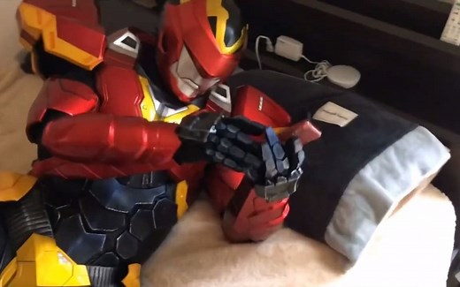 【MAMORU官方喜剧第一集 英雄觉醒】是假面骑士？是相川始？不，是MAMORU！（就算不再是假面骑士，也在世界的某处作为英雄守护着世界）