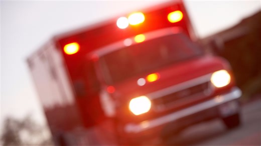 1 teenager dead, 1 in critical condition after dirt bike crash in Toombs County, sheriff's office says