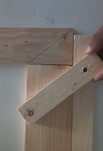 How to Make the Perfect Wood Angle | WoodWhiz Tips & Tricks