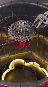 Java Bikes l How to replace cassette without tools #sprocket #tools #mtb