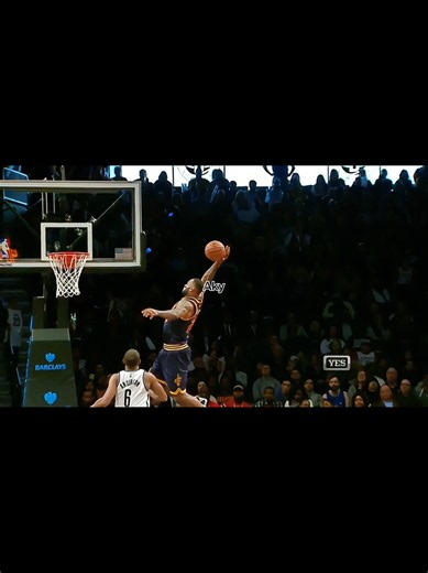 Sakuragi Channels LeBron in Epic Slam Dunk