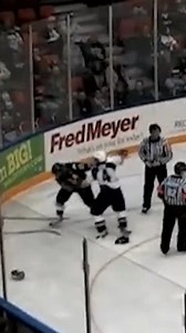 10K views · 80 reactions | 2012 FEB 28 • #HFrandomizer Seattle Thunderbirds • Luke LOCKHART  Drydn DOW • Tri-City Americans • #WHL https://www.hockeyfights.com/fights/110402 | hockeyfights.com | Facebook
